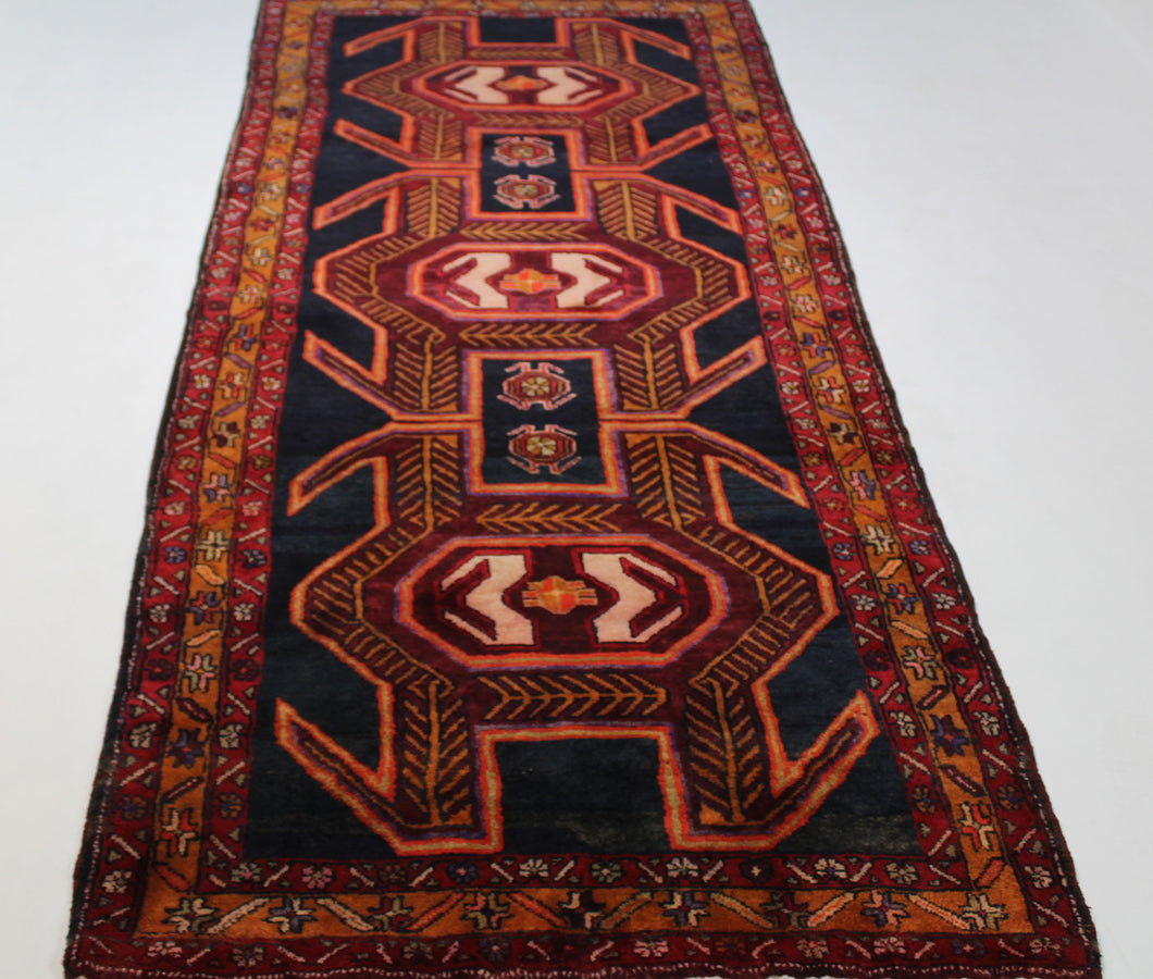 Handmade Antique, Vintage oriental Persian Heris rug - 280 X 120 cm