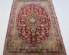 Load image into Gallery viewer, Handmade Antique, Vintage oriental Persian Kashan rug - 198 X 120 cm
