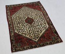 Load image into Gallery viewer, Handmade Antique, Vintage oriental Persian Abadeh rug - 140 X 100 cm
