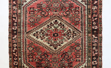 Load image into Gallery viewer, Handmade Antique, Vintage oriental Persian Hamedan rug - 140 X 109 cm
