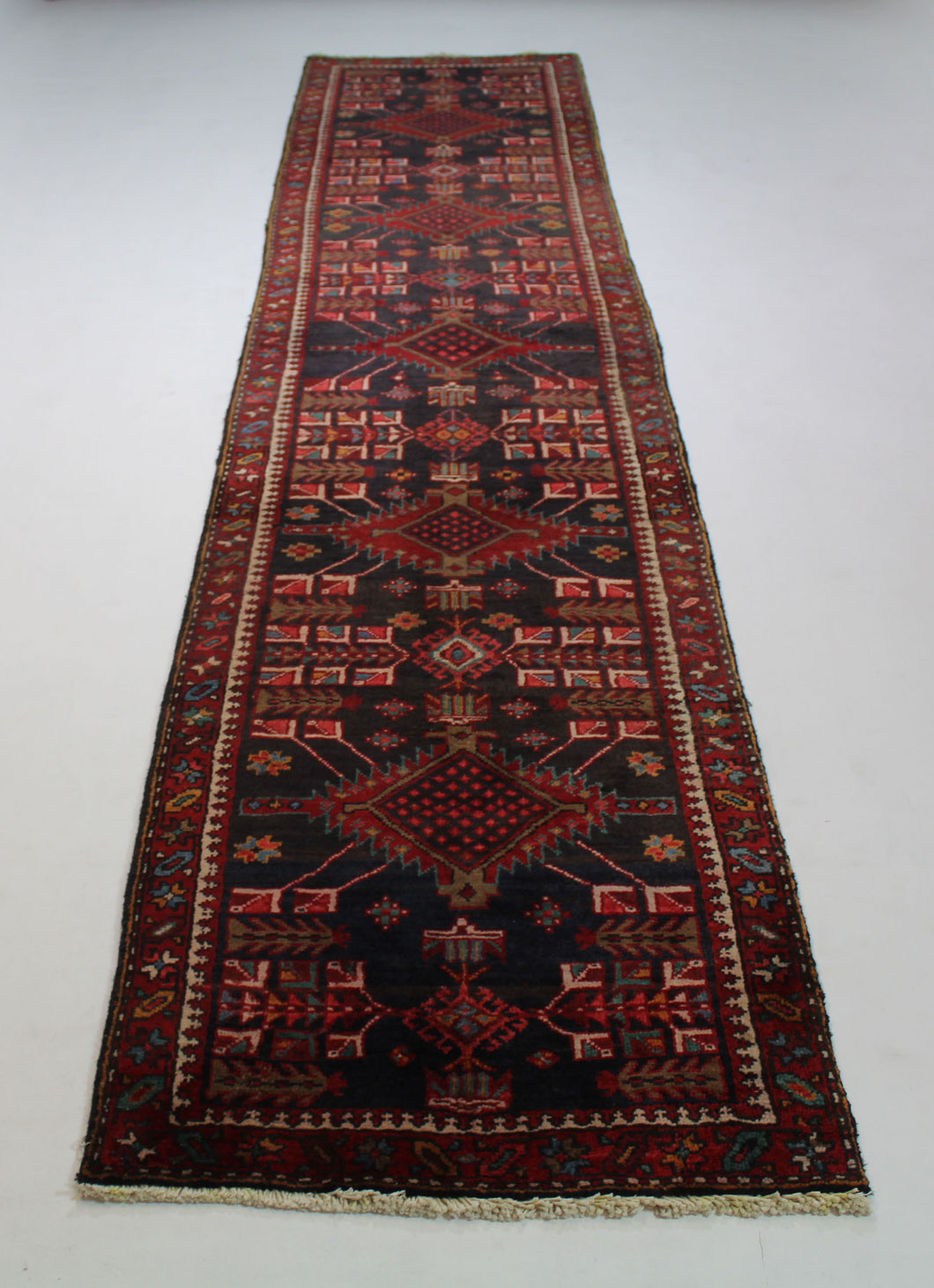 Handmade Antique, Vintage oriental Persian Garjeh rug - 395 X 80 cm