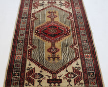 Load image into Gallery viewer, Handmade Antique, Vintage oriental Persian Sarab rug - 170 X 100 cm
