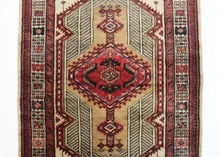 Load image into Gallery viewer, Handmade Antique, Vintage oriental Persian Sarab rug - 170 X 100 cm
