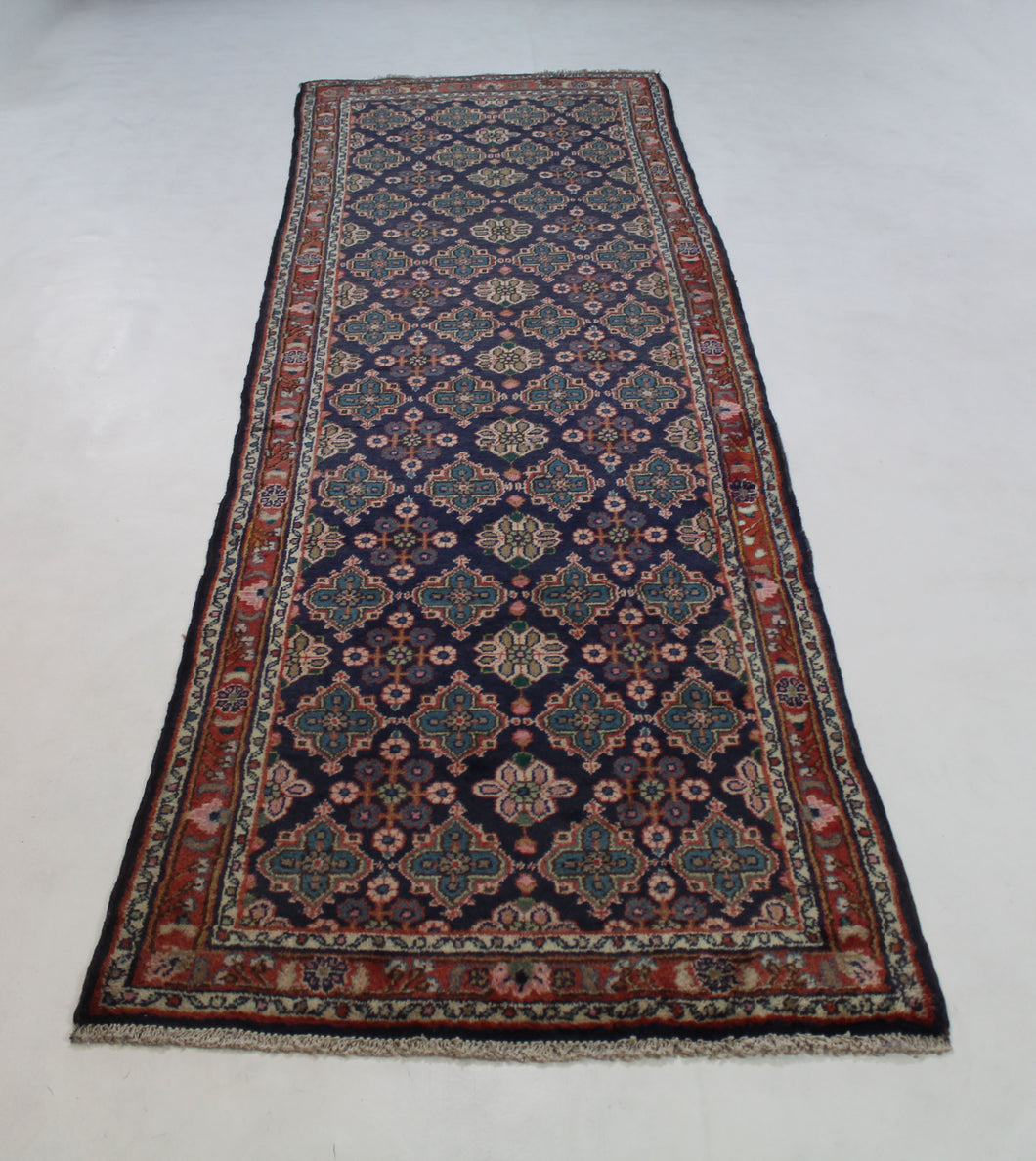 Handmade Antique, Vintage oriental Persian Hosinabad rug - 310 X 97 cm