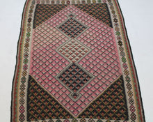 Load image into Gallery viewer, Handmade Antique, Vintage oriental Persian Qashqai Gilim - 155 X 110 cm
