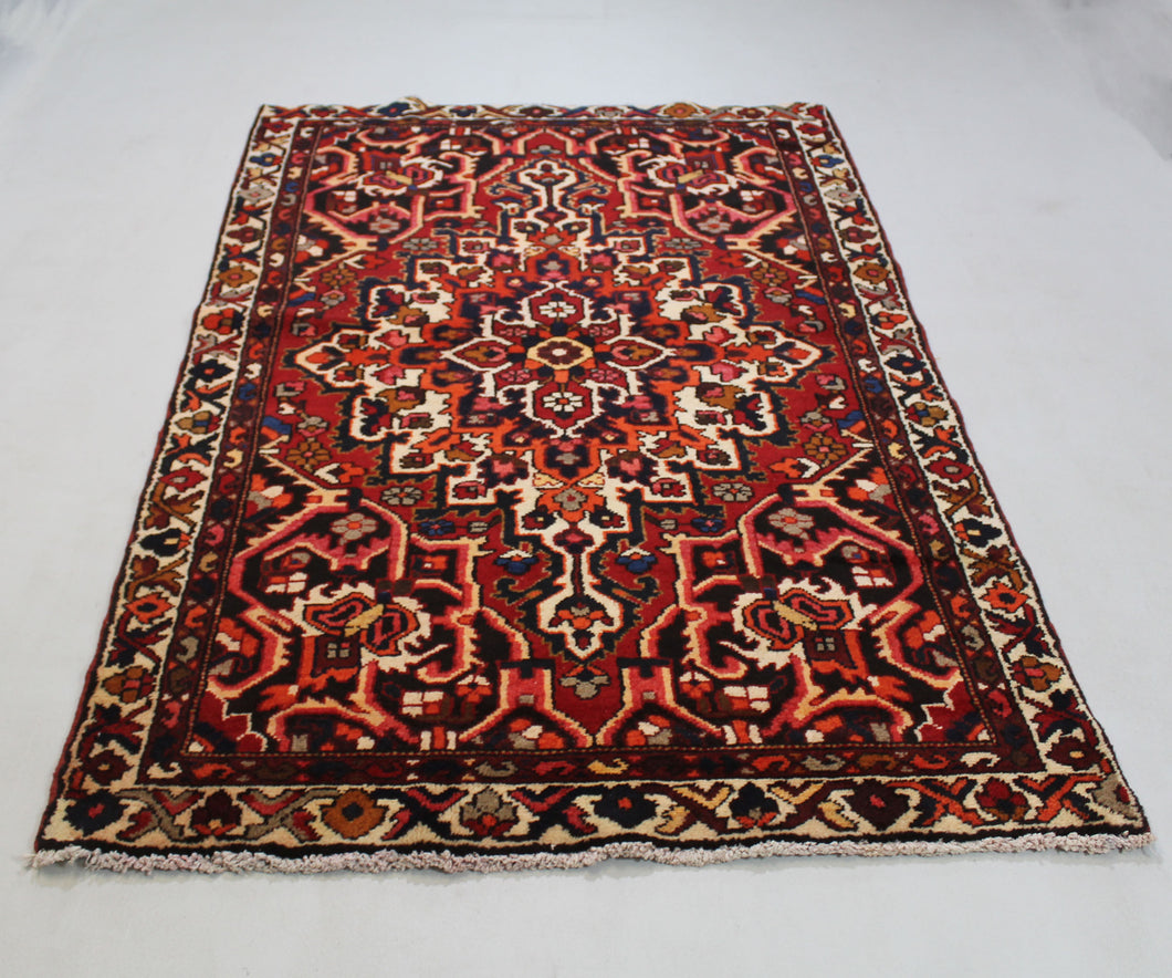 Handmade Antique, Vintage oriental Persian Bakhtiar rug - 208 X 132 cm
