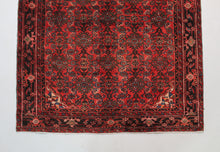 Load image into Gallery viewer, Persian Antique, Vintage oriental rug - Hosinabad 310 X153 cm

