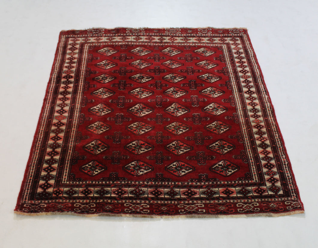 Handmade Antique, Vintage oriental Persian Ghochan  rug - 157 X 128 cm