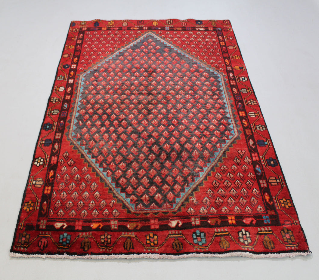 Handmade Antique, Vintage oriental Persian  Arak rug - 180 X 118 cm