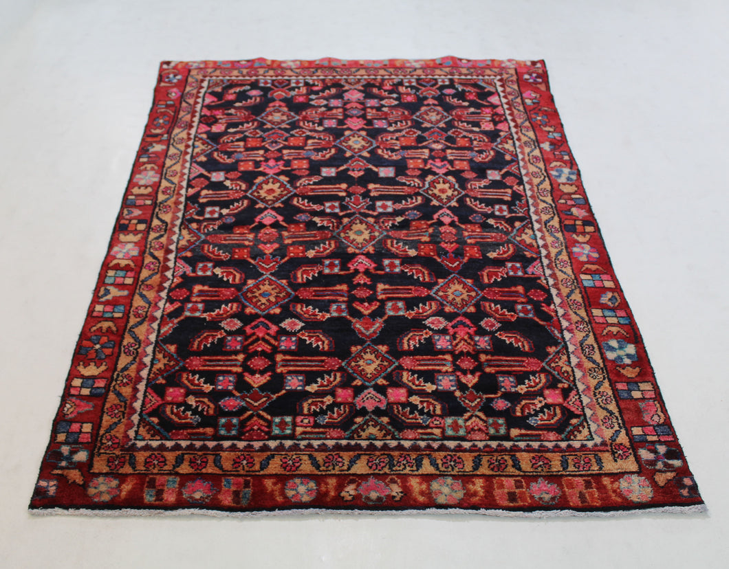 Handmade Antique, Vintage oriental Persian Hamedan rug - 200 X 135 cm
