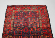 Load image into Gallery viewer, Handmade Antique, Vintage oriental Persian Malayer rug - 160 X 100 cm
