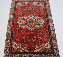 Load image into Gallery viewer, Handmade Antique, Vintage oriental Persian Hamedan rug - 175 X 100 cm
