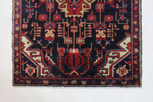 Load image into Gallery viewer, Handmade Antique, Vintage oriental Persian Hamedan rug - 155 X 94 cm
