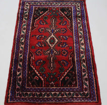 Load image into Gallery viewer, Handmade Antique, Vintage oriental Persian Hosinabad rug - 113 X 69 cm
