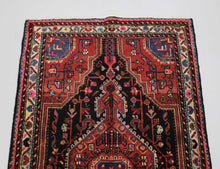 Load image into Gallery viewer, Handmade Antique, Vintage oriental wool Persian Hosin Abad rug - 160 X 98 cm

