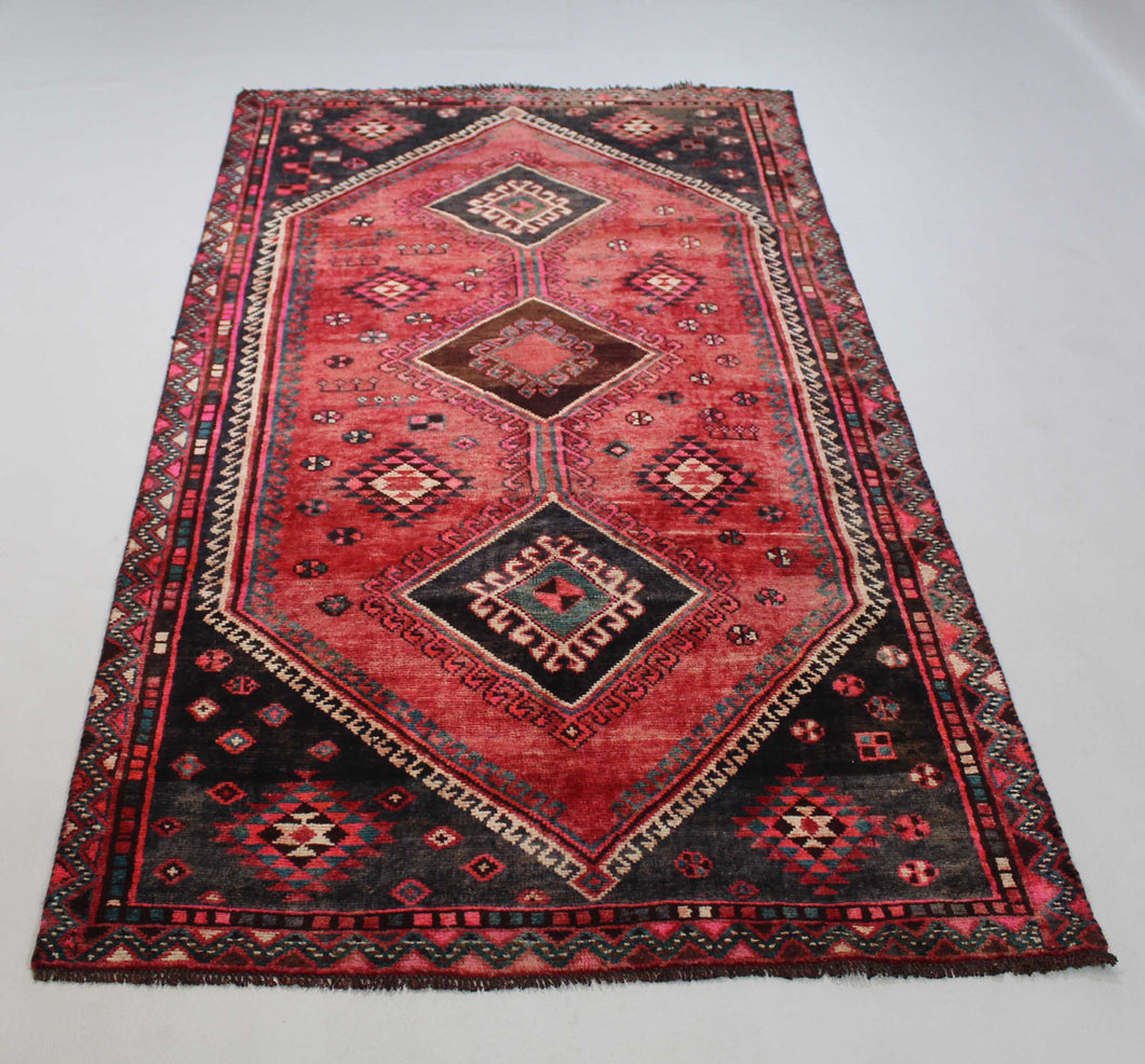 Handmade Antique, Vintage oriental wool Persian \Hosinabad rug - 250 X 122 cm