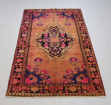 Load image into Gallery viewer, Handmade Antique, Vintage oriental wool Persian \Vis rug - 205 X 120 cm
