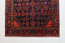 Load image into Gallery viewer, Handmade Antique, Vintage oriental Persian Hamedan  rug - 140 X 95 cm
