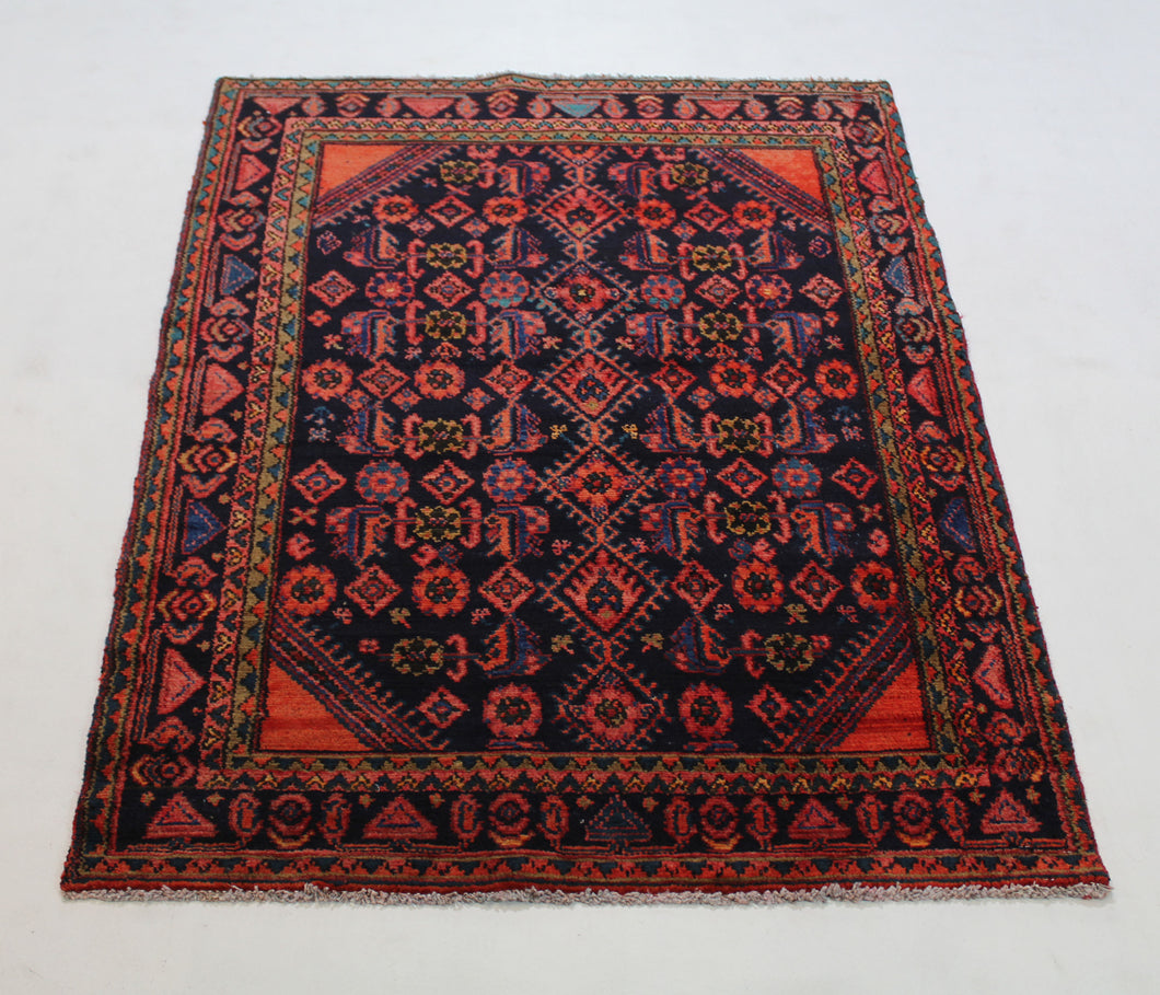 Handmade Antique, Vintage oriental Persian Hamedan  rug - 140 X 95 cm