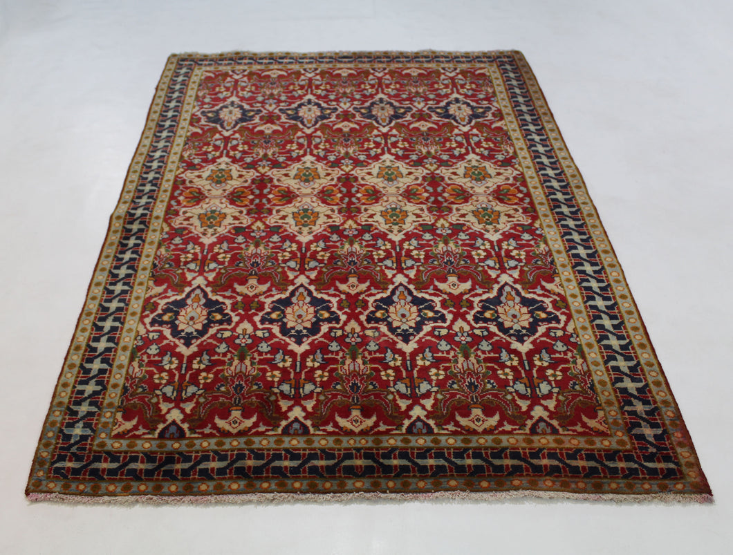 Handmade Antique, Vintage oriental Persian Najafabad rug - 205 X 133 cm