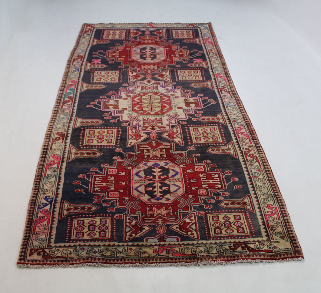 Handmade Antique, Vintage oriental Persian Sarab rug - 300 X 136 cm