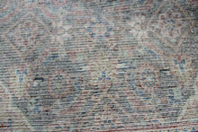 Load image into Gallery viewer, Handmade Antique, Vintage oriental Persian Hamedan rug - 173 X 100 cm
