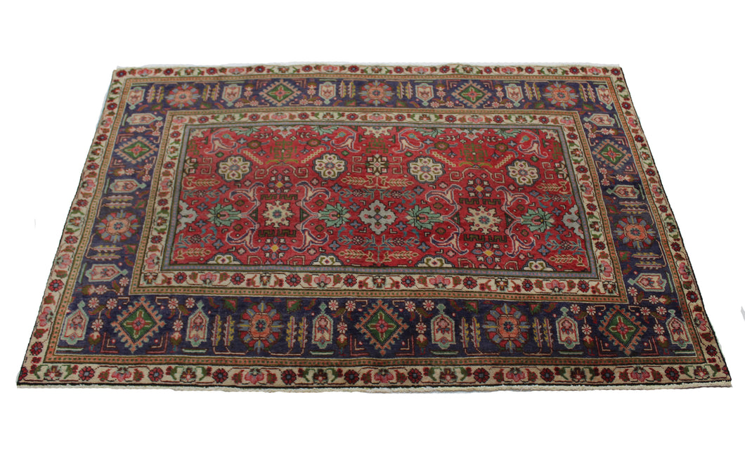 Handmade Antique, Vintage oriental Persian Tabriz rug - 142 X 189 cm