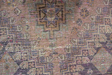 Load image into Gallery viewer, Handmade Antique, Vintage oriental Persian Qashqai rug - 197 X 118cm
